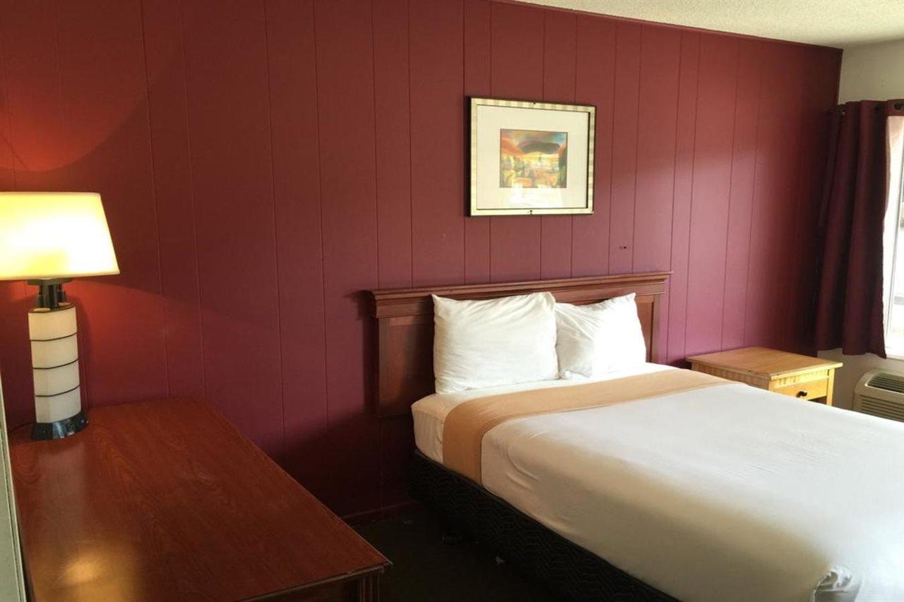 Holiday Lodge Los Angeles Dış mekan fotoğraf