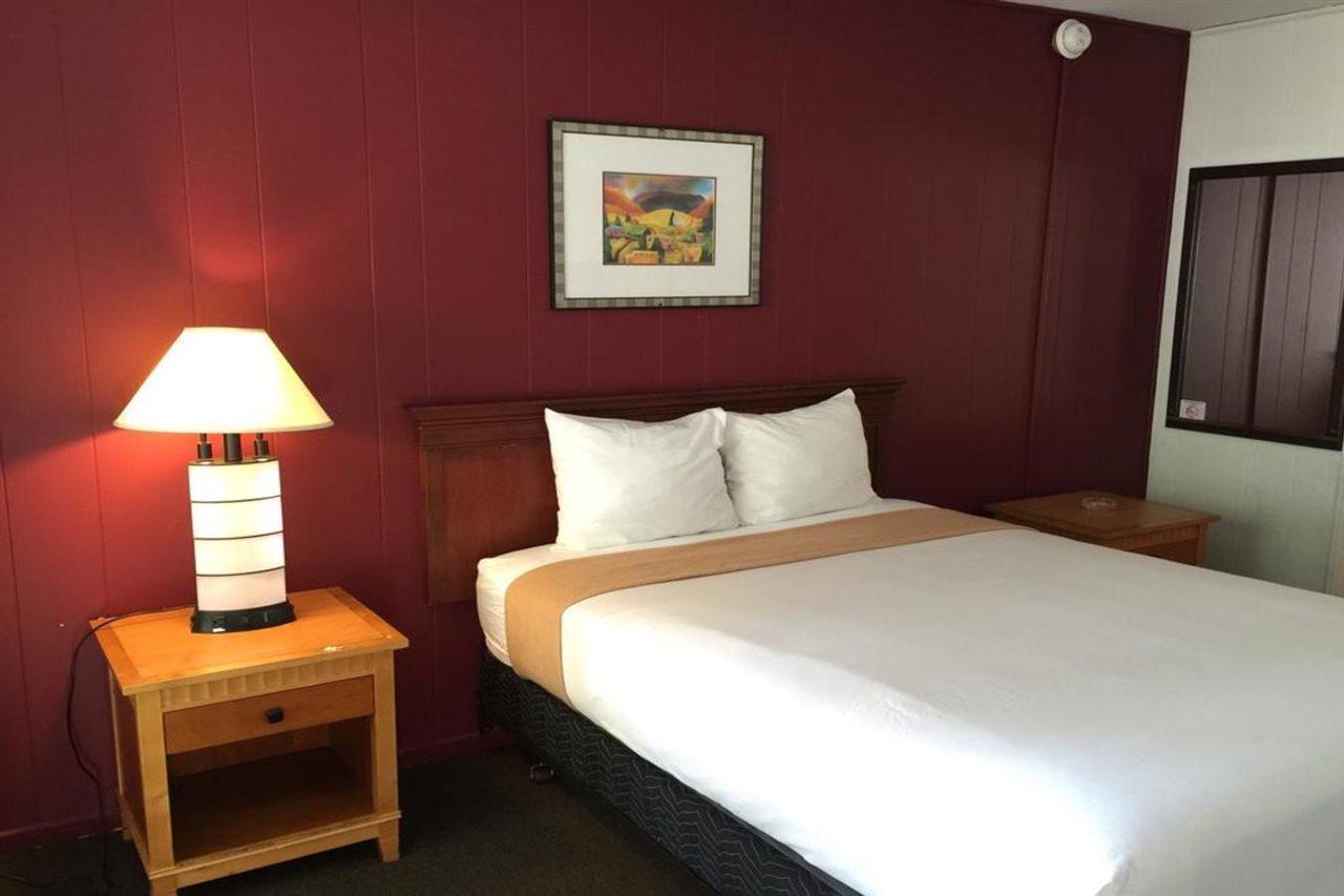 Holiday Lodge Los Angeles Dış mekan fotoğraf