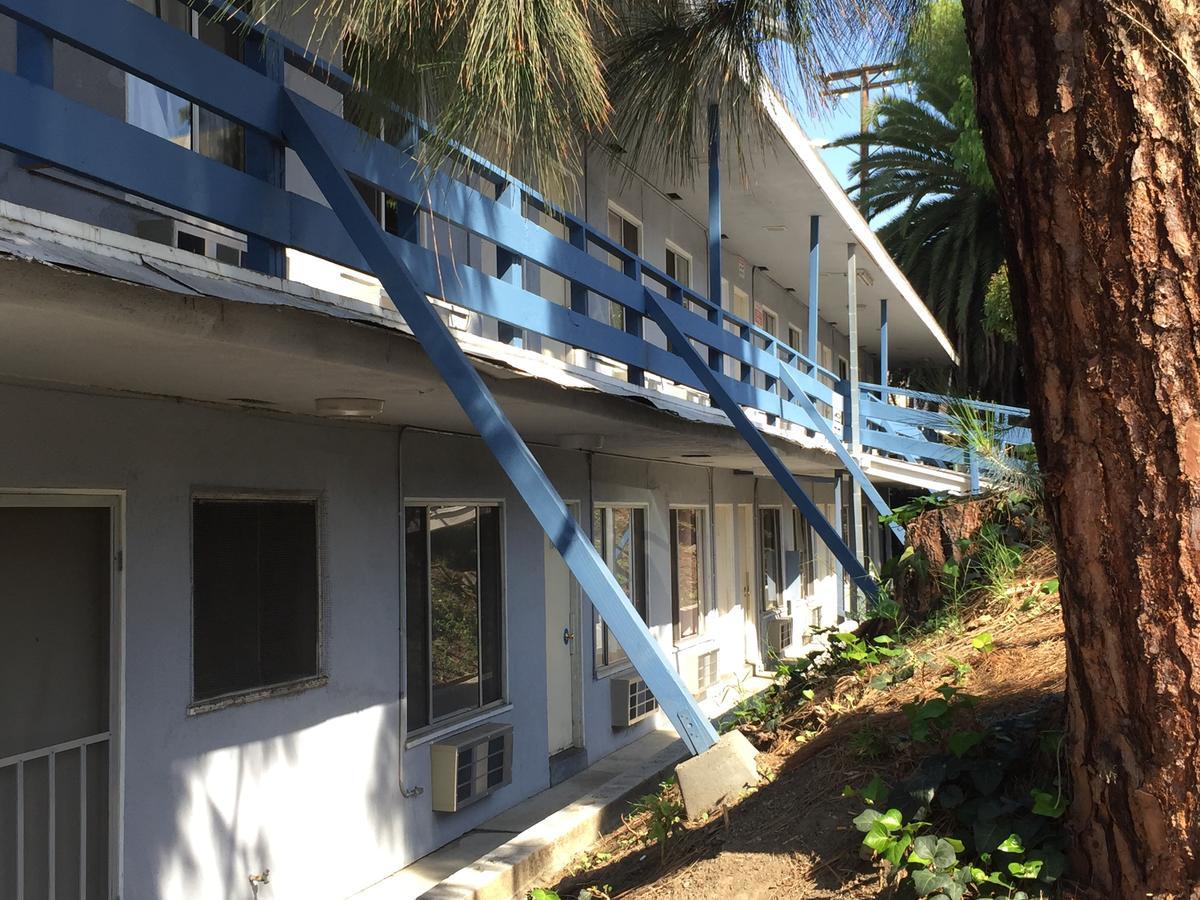 Holiday Lodge Los Angeles Dış mekan fotoğraf